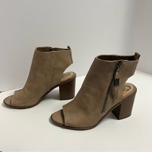 CIRCUS By SAM EDELMAN women’s size 8.5 M Kammi peep toe ankle boots booties shoe